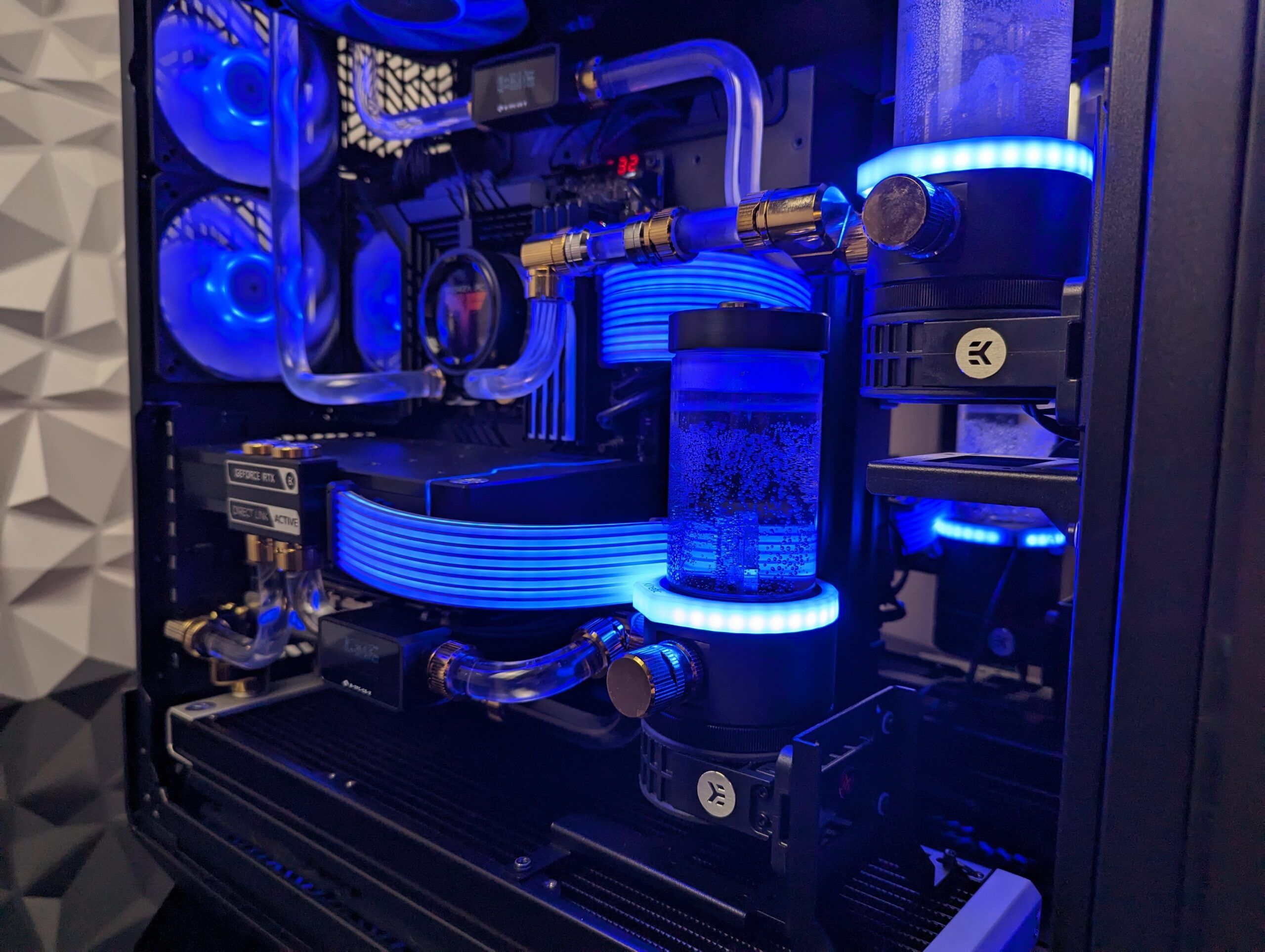 pc gamer wartecooling custom