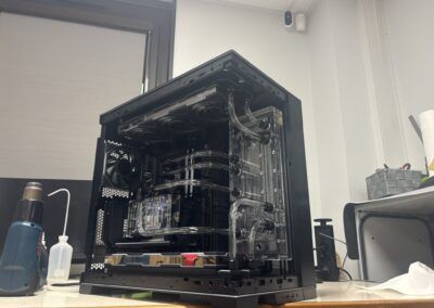 Watercooling custom toulouse monteur – watercooling custom Toulouse – watercooling custom pour PC gamer haut de gamme, Forge PC Elite Toulouse