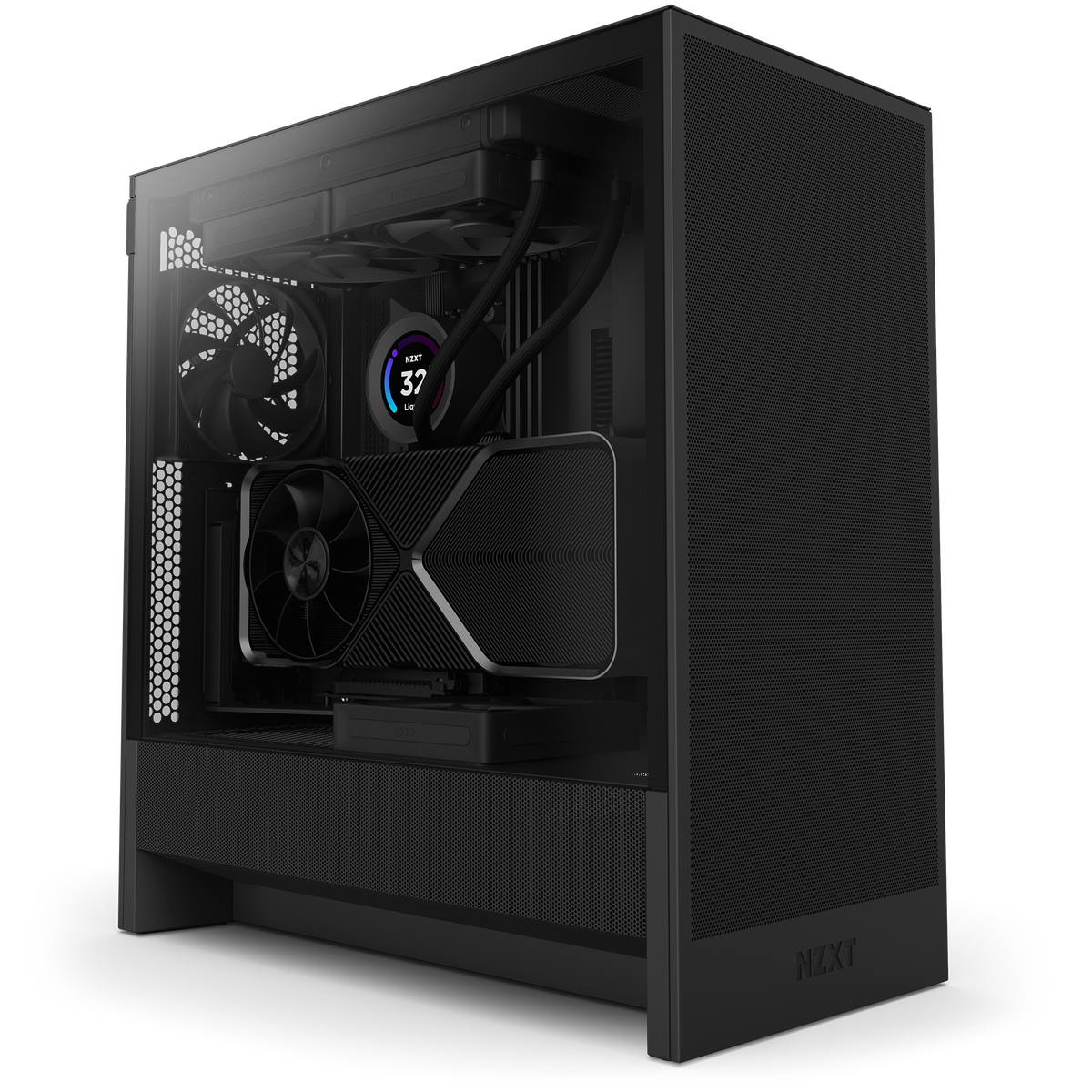 Le Forge Striker monté dans le NZXT H5 Flow
